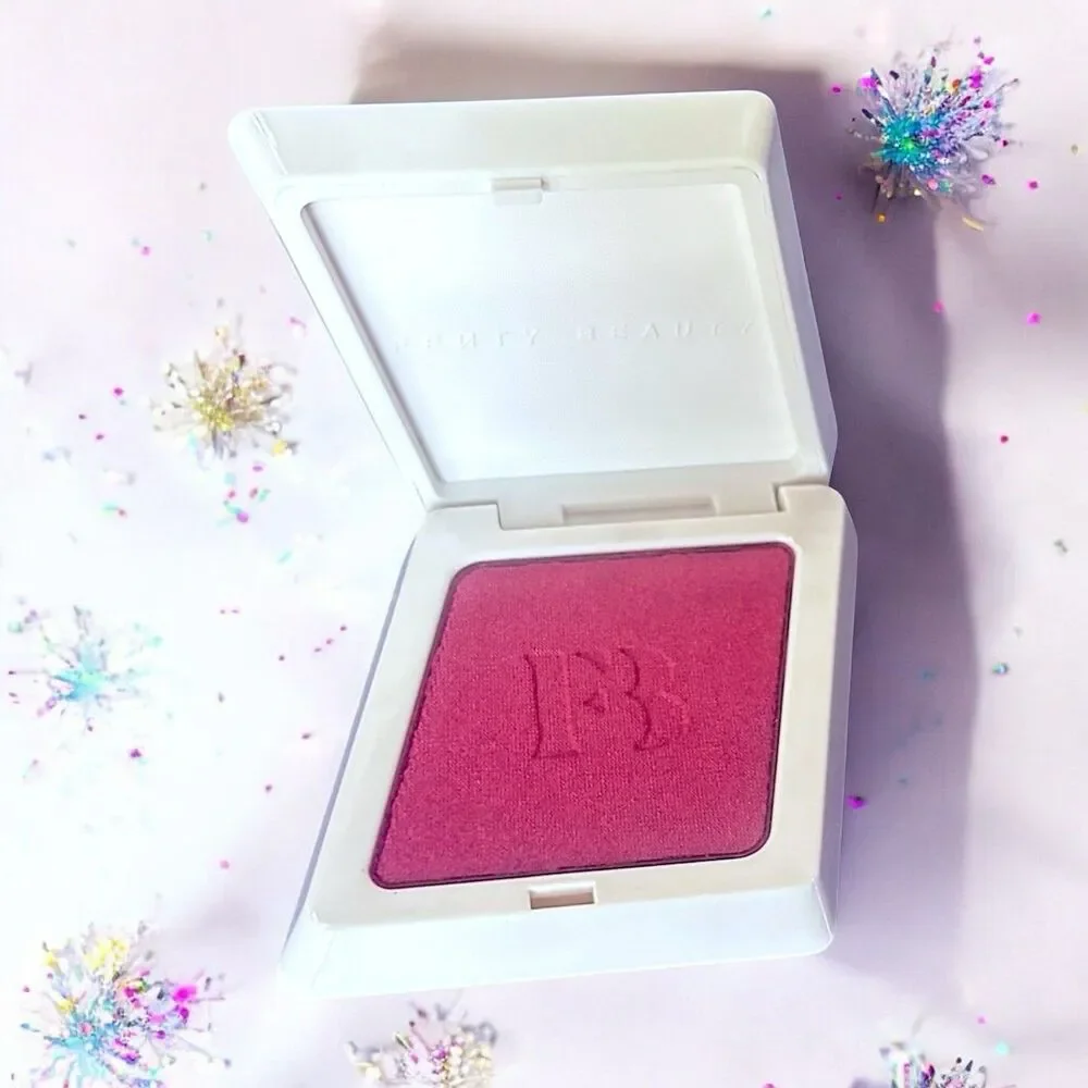 FENTY BEAUTY Fenty Cheeks Suede Powder Blush in Summertime Wine 0.14 fl oz NIB